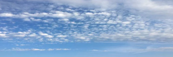 Vackra Moln Mot Blå Himmel Bakgrund Molnet Sky Blå Himmel — Stockfoto