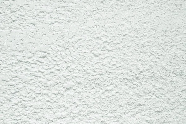 Gri ve siyah tonlarda fırça darbeleriyle beyaz desenli soyut arkaplan