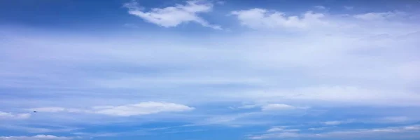 Hermosas Nubes Sobre Fondo Azul Del Cielo Cielo Nublado Cielo — Foto de Stock