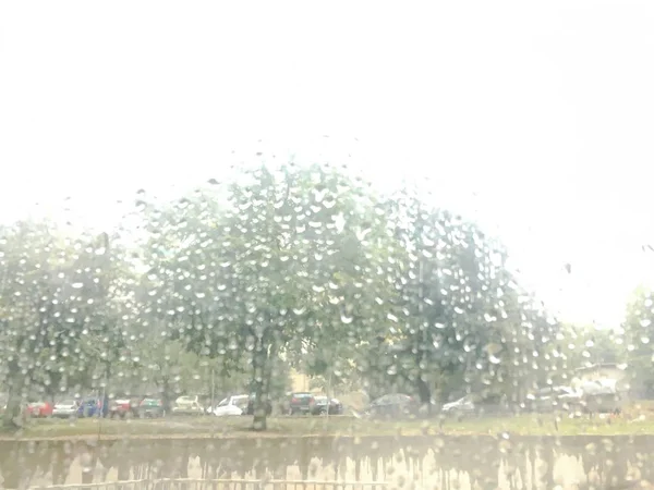 Tetes Pada Jendela Cahaya Yang Indah Kaca Basah Tetes Hujan — Stok Foto