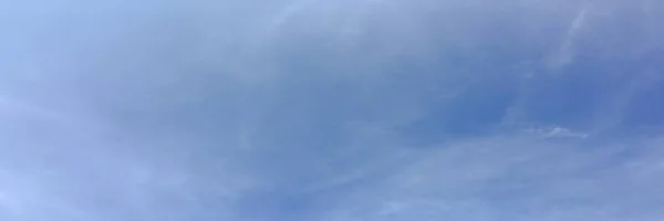 Nube Belleza Sobre Fondo Cielo Azul Deslaves Del Cielo Cielo — Foto de Stock