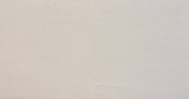 Beyaz boyalı yıkanmış fırça boya darbeleri ile arka plan beyaz ve siyah tonlarında dokulu. Resim sanat arka planlar soyut. El boyaması doku