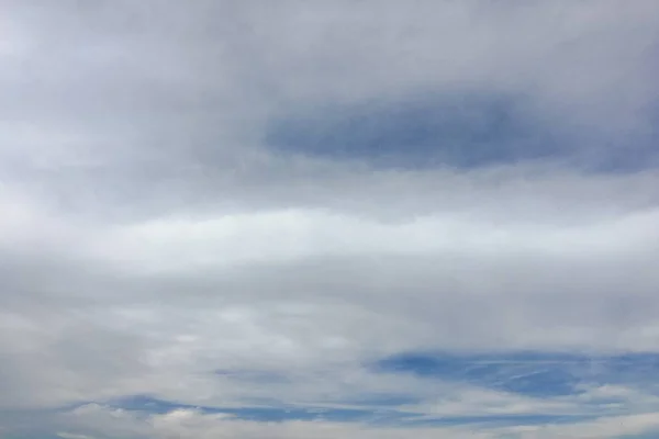 Schöne Wolken Vor Blauem Himmel Wolkenhimmel Blauer Himmel Mit Bewölktem — Stockfoto