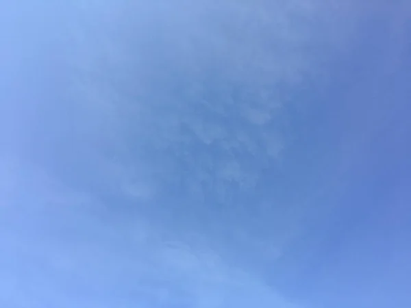 Moln Himmelsblå Bakgrund Moln Blå Himmel — Stockfoto
