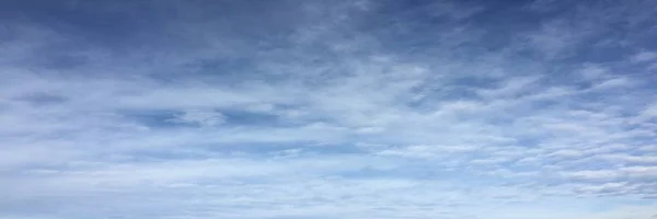 Όμορφη Μπλε Ουρανό Φόντο Σύννεφα Σύννεφα Ουρανού Ουρανός Σύννεφα Καιρός — Φωτογραφία Αρχείου