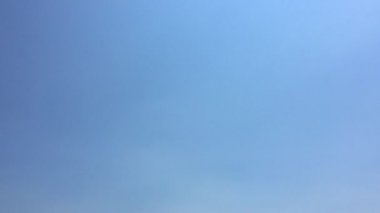 mavi gökyüzü arka plan ile güzel bulutlar. Bulutlar hava doğa bulut mavi ile gökyüzü. Bulutlar ve güneş ile mavi gökyüzü