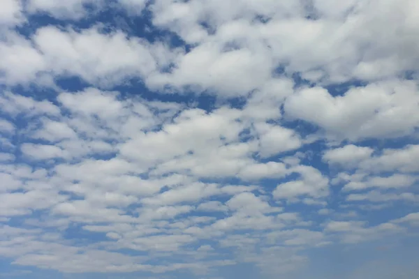 Weiße Wolken Auf Blauem Himmelshintergrund Designelemente — Stockfoto