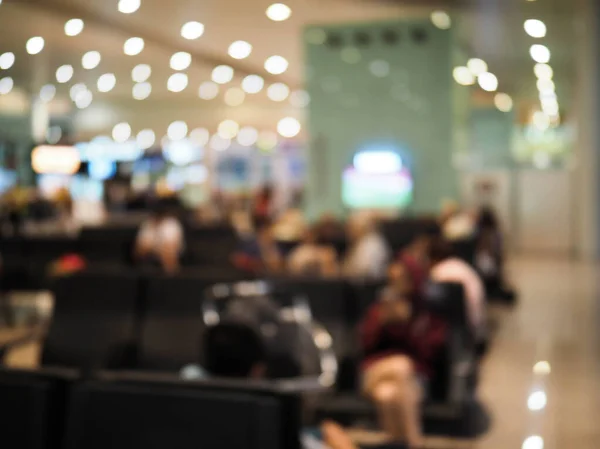 Rozmazaný obraz lidí na letišti . — Stock fotografie