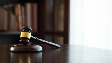 Hukuk ve adalet kavramı. Eski Kütüphane