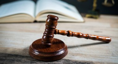 Hukuk ve Justive, altın bokech arka plan