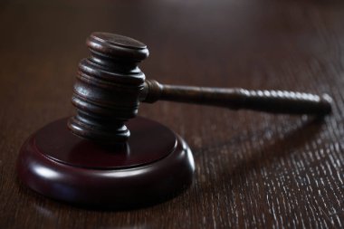 Hukuk sembollerde Avukatlık Bürosu