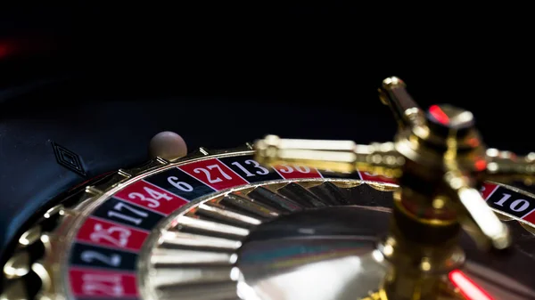 Casino Hintergrund Pokerchips Spieltisch Roulette Rad Bewegung — Stockfoto