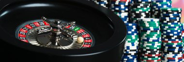  Casino arka plan, rulet tekerleği hareket oyun masada poker fişleri