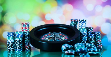  Casino arka plan, rulet tekerleği hareket oyun masada poker fişleri