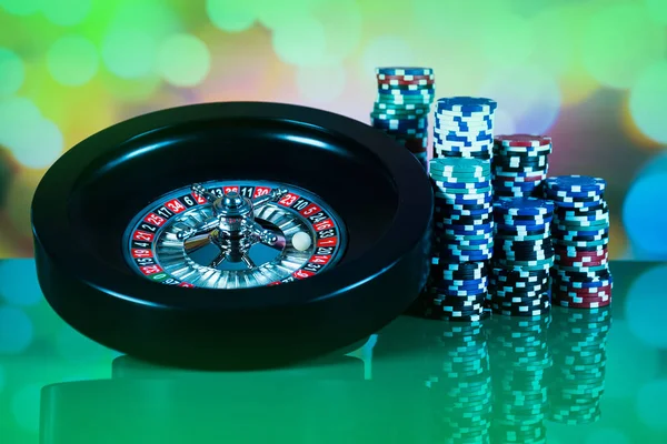 Casino Bakgrund Pokermarker Spel Bord Roulettehjulet Rörelse — Stockfoto