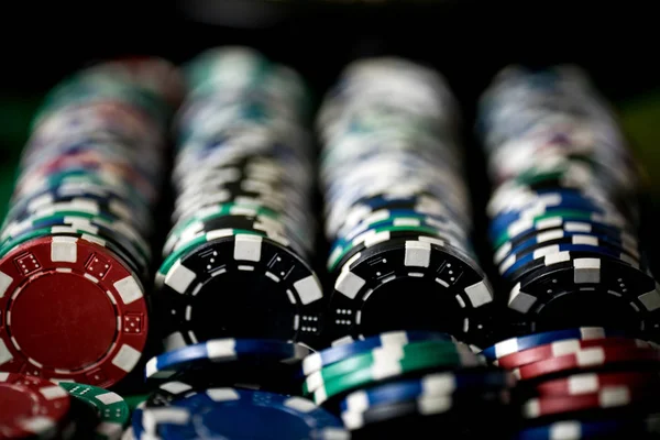 Närbild Färgglada Spel Poker Chips — Stockfoto