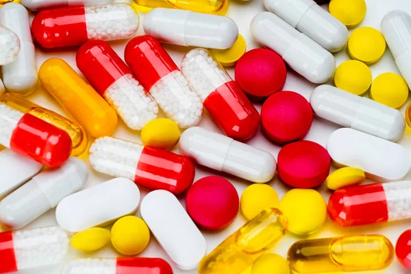 Közelkép Színes Tabletták Kezelés — Stock Fotó