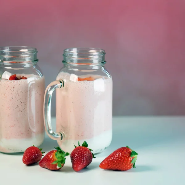 Batido Con Fresas Concepto Alimentación Saludable — Foto de Stock