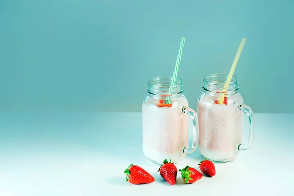 Smoothie Strawberries Healthy Eating Concept — Stock Photo, Image