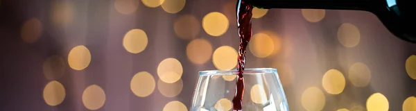 Weinglas Auf Hellem Bokeh Hintergrund — Stockfoto