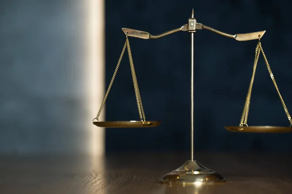 Law Justice Scales Wooden Table — Stock Photo, Image