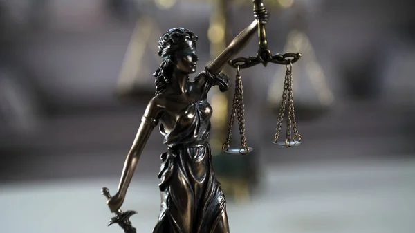 Stilleven Van Blinde Godin Themis Met Weegschalen Law Justice Symbool — Stockfoto