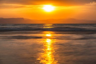 Günbatımı üzerinde Celileliler bkz: