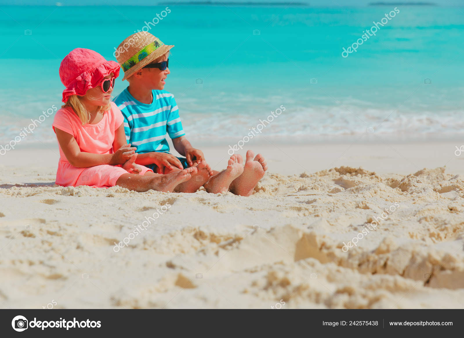 порно маленькие мальчики пляж фото 115