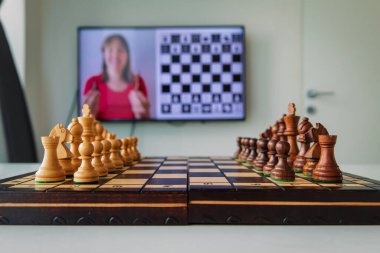 online satranç dersi, uzaktan öğrenme, uzaklık sınıfı