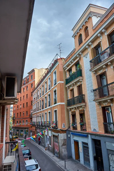 Μαδρίτη Ισπανία Απριλίου 2018 Γενική Γραφικά Κτίρια Ένα Δρόμο Στο — Φωτογραφία Αρχείου