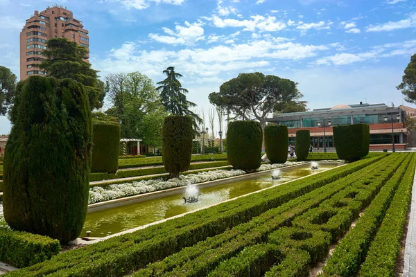 Madrid España Abril 2018 Vistas Los Jardines Cecilio Rodríguez Parque —  Fotos de Stock