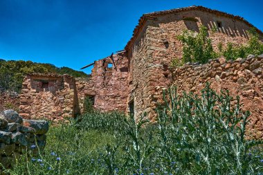 Soria, Castilla Y Leon, İspanya - 24 Mayıs 2017: Valdegena, yazar Avelino Hernandez doğduğum küçük köyü bina pitoresk terk.