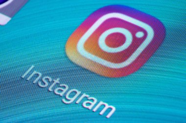 Buenos Aires, Arjantin - 9 Ocak 2019: Instagram uygulama simgesi cep telefonu dokunmatik ekran (Android cihaz). Makro yüksek alan derinliği ile vurdu.