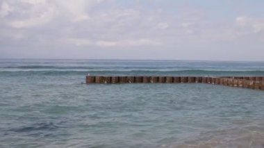 Okyanus dalgaları. Bali Adası.