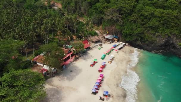 Stunning aerial drone video of tropical beach on the Bali island. — Stock Video