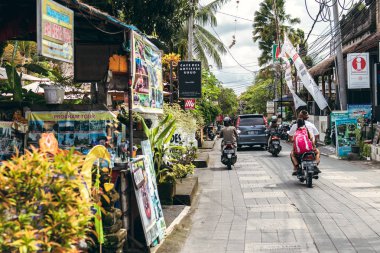 Bali, Endonezya - 25 Ocak 2019: Street Ubud, Bali Adası.