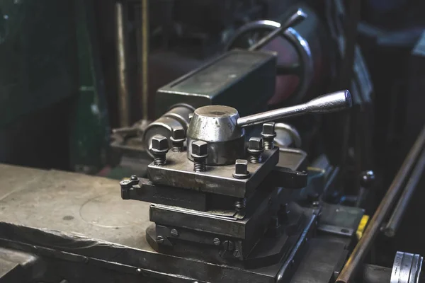 Metallbearbeitungsanlagen. Industrieanlagen. Metallverarbeitung. — Stockfoto