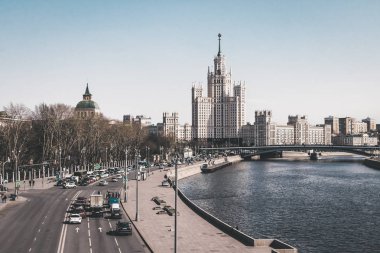 Moskova, Rusya-Mayıs 19, 2019: Kotelnicheskaya Embankment. Moskova, Rusya. Cityscape.