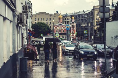 Moskova, Rusya - 5 Haziran 2019: Yağmurlu günde kentsel peyzaj.