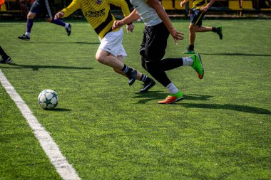 Moskova, Rusya - 24 Ağustos 2019: Oyunda futbolcular. Moskova Amatör Ligi.