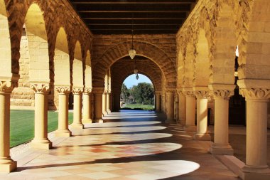 Geç öğleden sonra California Stanford Üniversitesi. Palo Alto