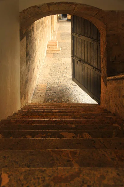 哥伦布哥伦布宫的石梯 圣多明各 多米尼加共和国 — 图库照片