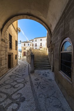 Alhama de Granada, İspanya 'da sokak ve baraka.