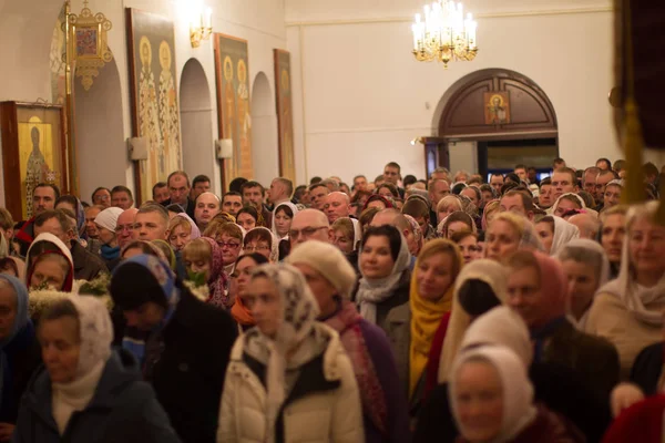 Belarus Gomel April 2018 Nikolsky Monastery Celebration Orthodox Easter Crowd — Stock Photo, Image