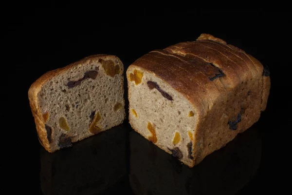 Normales Brot Mit Trockenfrüchten — Stockfoto