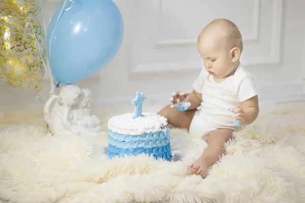 Niño Año Con Pastel Cumpleaños Primer Cumpleaños — Foto de Stock