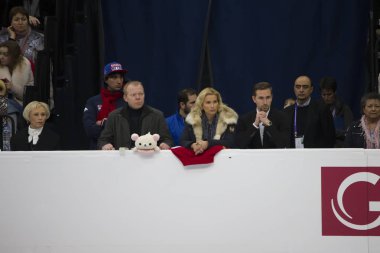 Belarus, Minsk, 25 Ocak 2019. Minsk Arena. Avrupa Artistik Patinaj Championship.Russian koç Eteri Tutberidze yan duruyor
