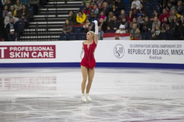 Belarus, Minsk, Ice Arena, 25 Ocak 2019. Ücretsiz program Avrupa Artistik Patinaj Championship.Danish buz patenci Pernile Sorensen gerçekleştirir
