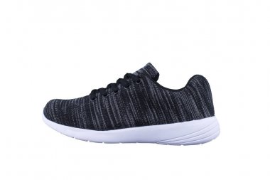 Spor ayakkabı gri siyah. Beyaz arka planda spor ayakkabılar