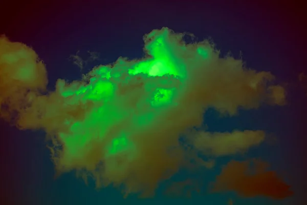Dark Sky Unusual Green Cloud — Stock Photo, Image